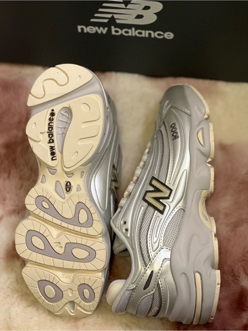 New Balance Women's Metallic Silver and Cream 1000 Series Sneakers - Picture 2 of 10